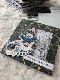 Kartka urodzinowa wednesday 5 shaker card
