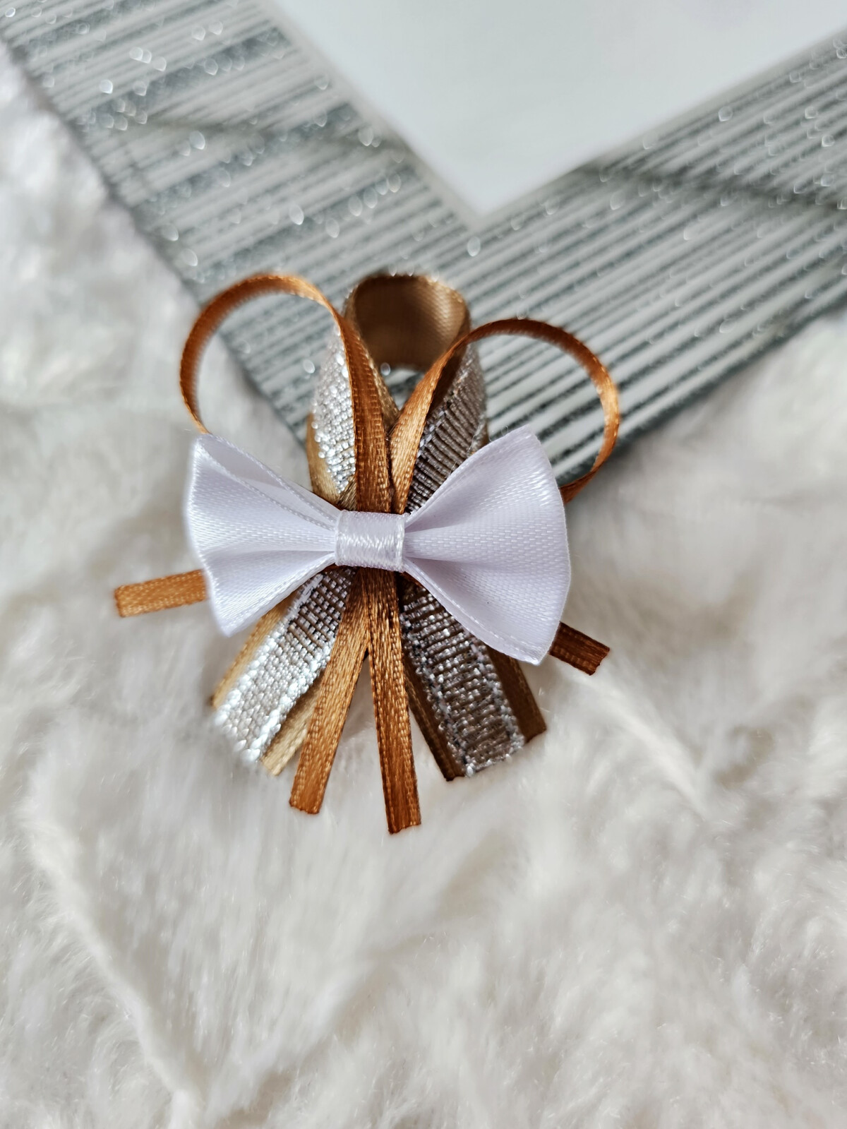 Przypinki dla gości weselnych + brąz