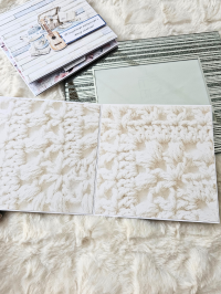 Kartka z okazji urodzin dla dziewczyny, dziewczyna z parasolką