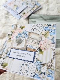 Kartka urodzinowa w wiejskim stylu - książka z lawendą