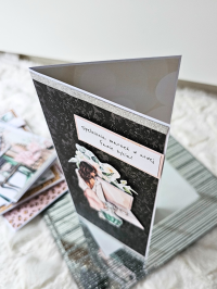 Kartka urodzinowa -pełna elegancji, kobieta sukcesu