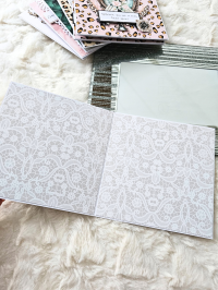 Kartka urodzinowa  dla kobiety - elegancka