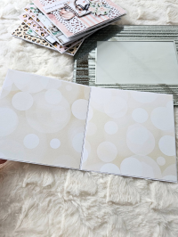 Kartka urodzinowa  dla kobiety - toaletka